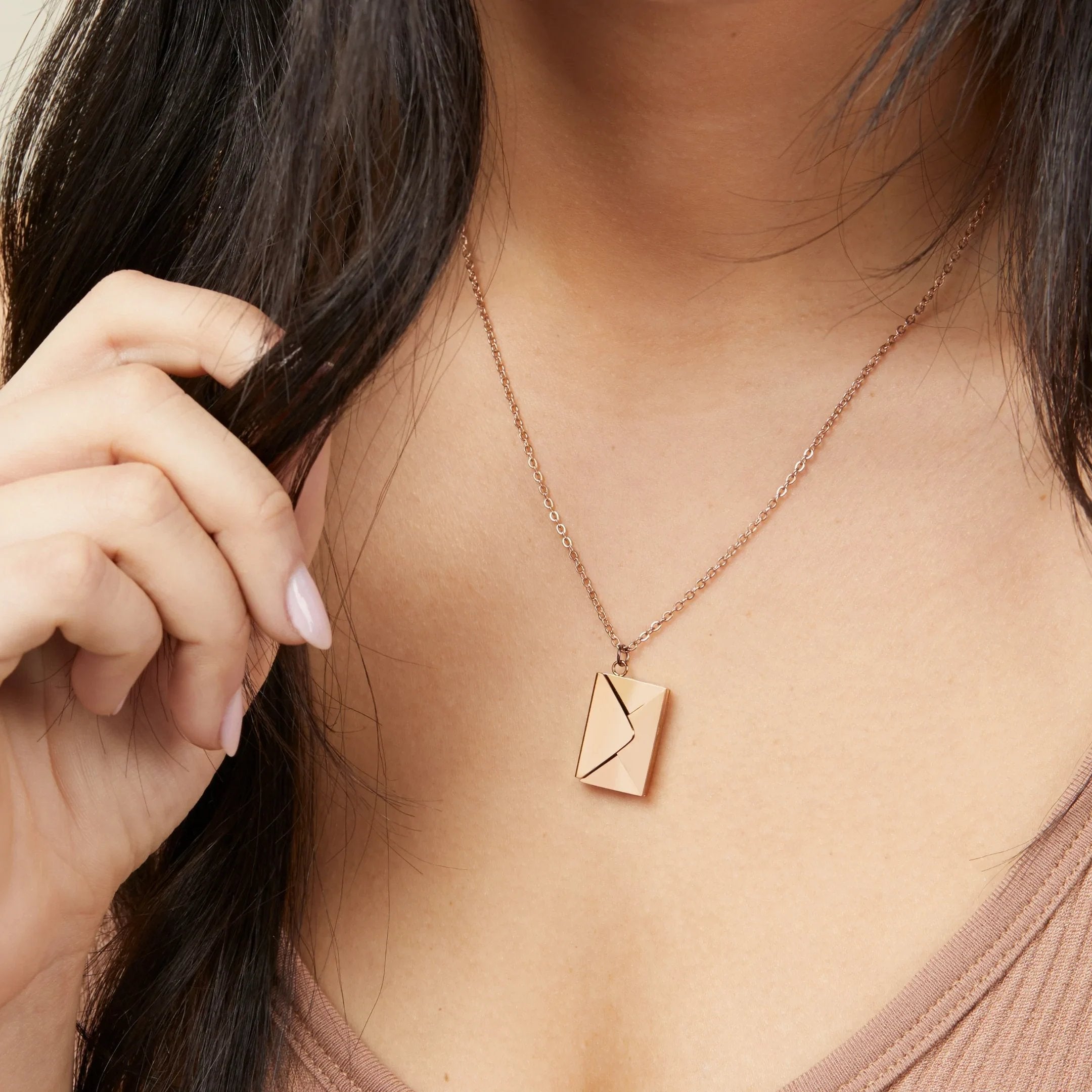 Halskette für Frauen | Freundschaftshalskette mit Anhänger | Gold, Silber & Roségold | LoveNecklace