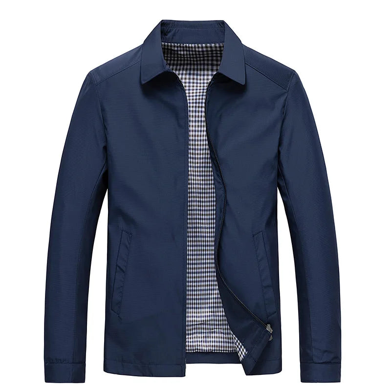 Leichte Herrenjacke mit modernem Schnitt