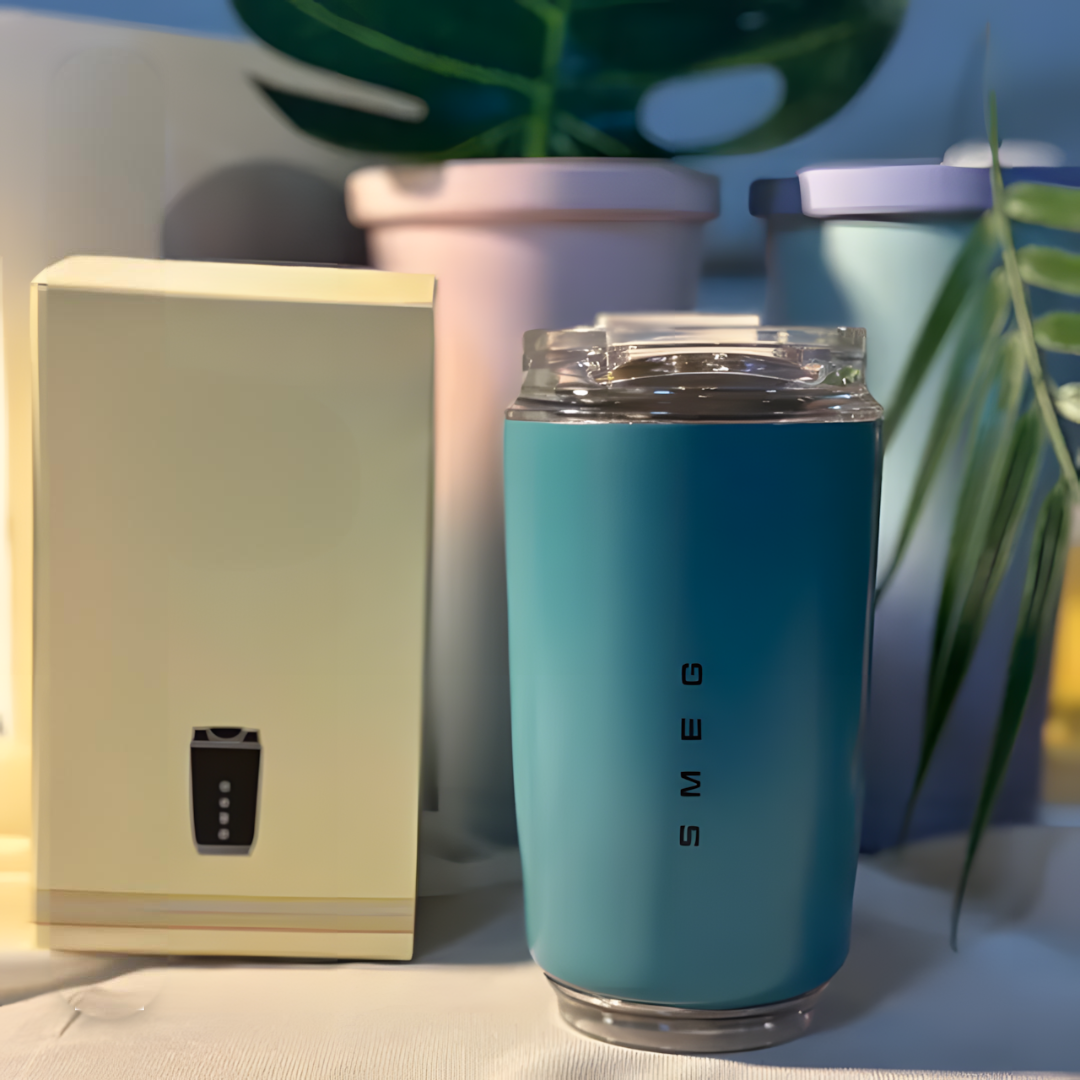 LuxeTherm Eleganter Reisebecher | Stilvolle und langlebige Thermoskanne für heiße und kalte Getränke