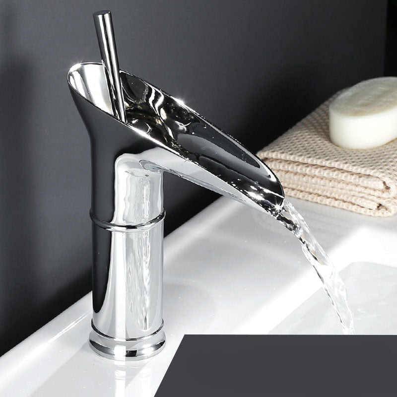 Wasserhahn für Küche & Bad | Wasserfall Waschbecken Wasserhahn | Antiker Waschbecken Wasserhahn | Armaturix